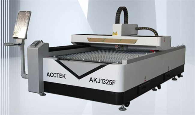 How to improve laser cutting quality through focus position